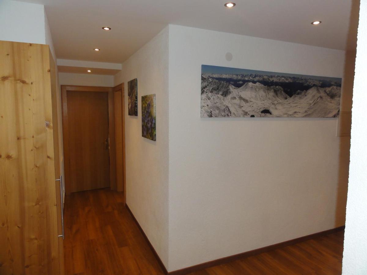 Haus Raetia Daire Serfaus Oda fotoğraf